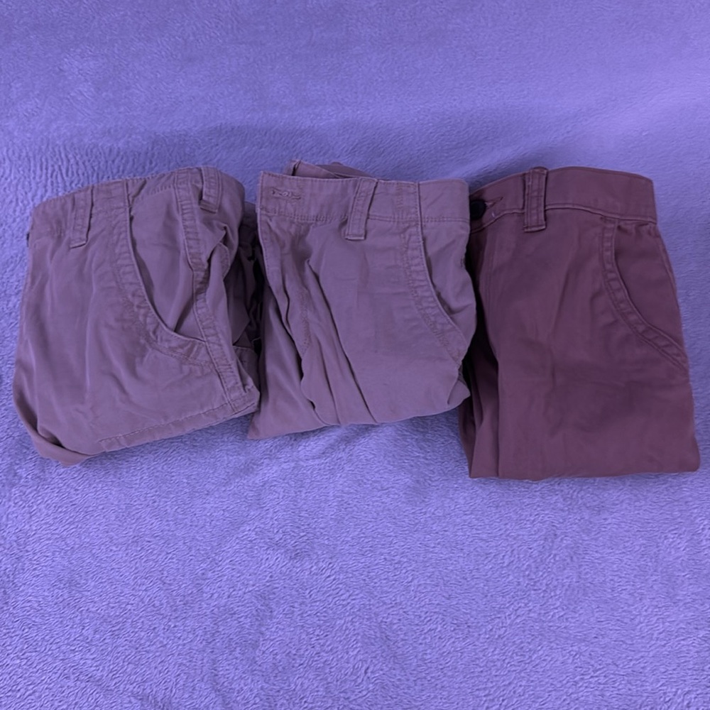 Arizona Jean Co. cargo shorts. Classic fit. Size 30